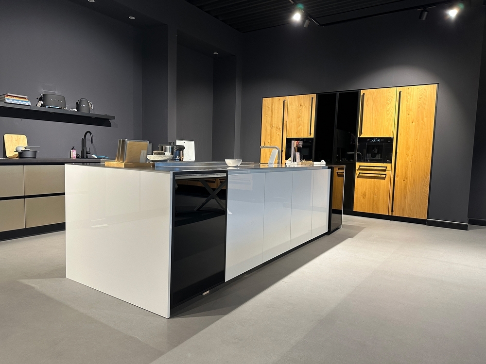 Rotpunkt keukens Friesland - showroom2
